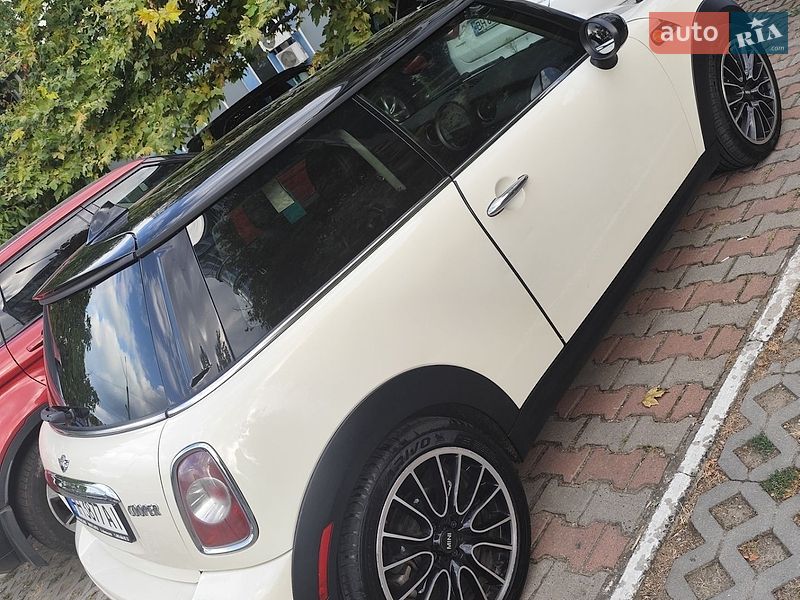 Хэтчбек MINI Cooper 2011 в Одессе фото 5 Хэтчбек MINI Cooper 2011 в Одессе