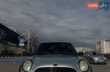 Хетчбек MINI Cooper 2004 в Івано-Франківську