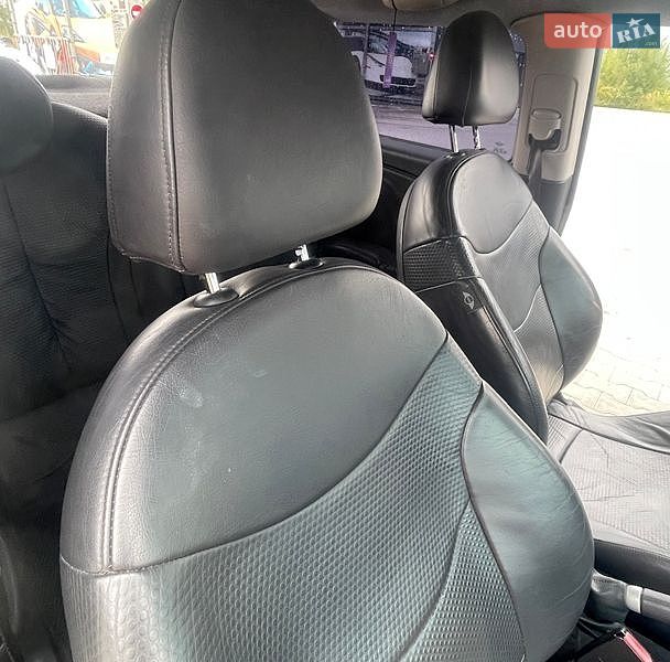 Хетчбек MINI Cooper 2002 в Городку