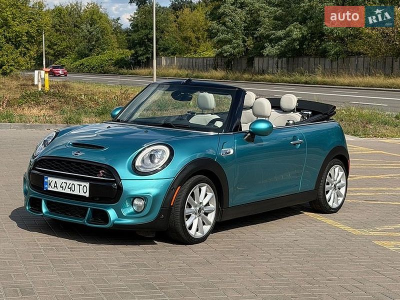 Хэтчбек MINI Cooper 2017 в Киеве