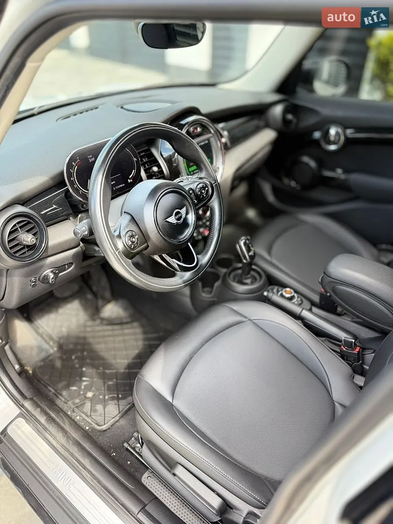2020 MINI Cooper - мініатюра 8