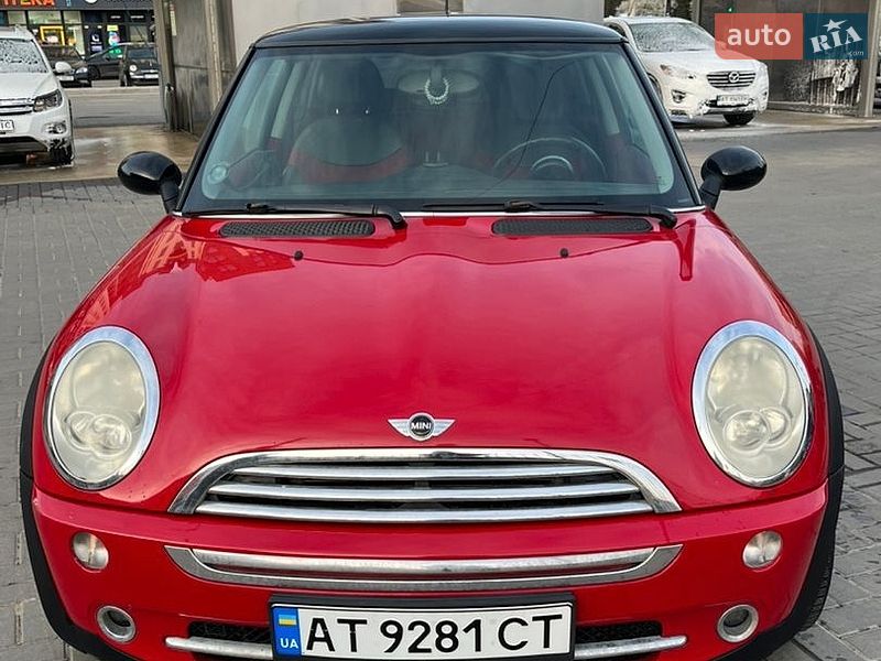 MINI Cooper 2004