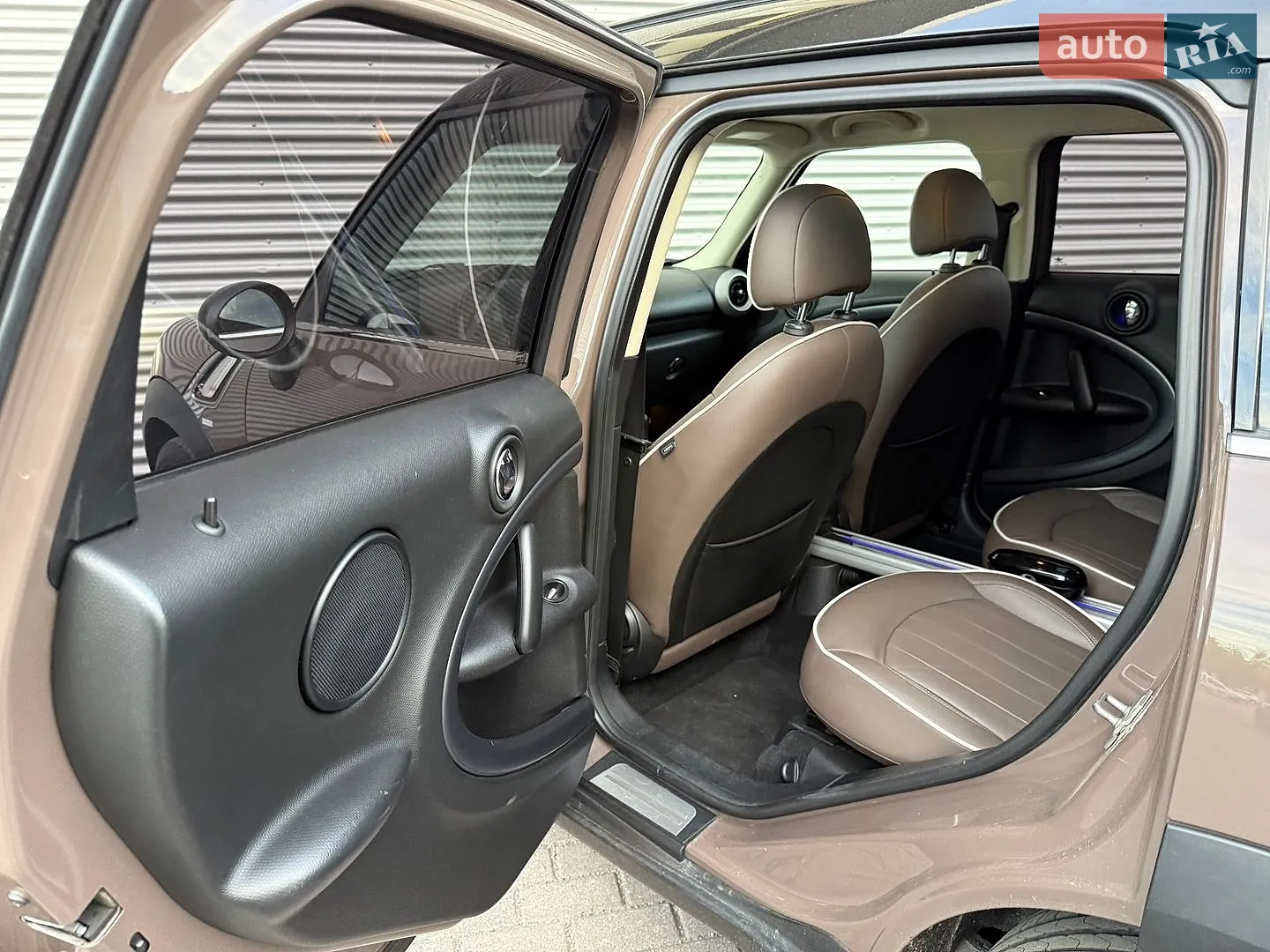 2010 MINI Cooper - мініатюра 31