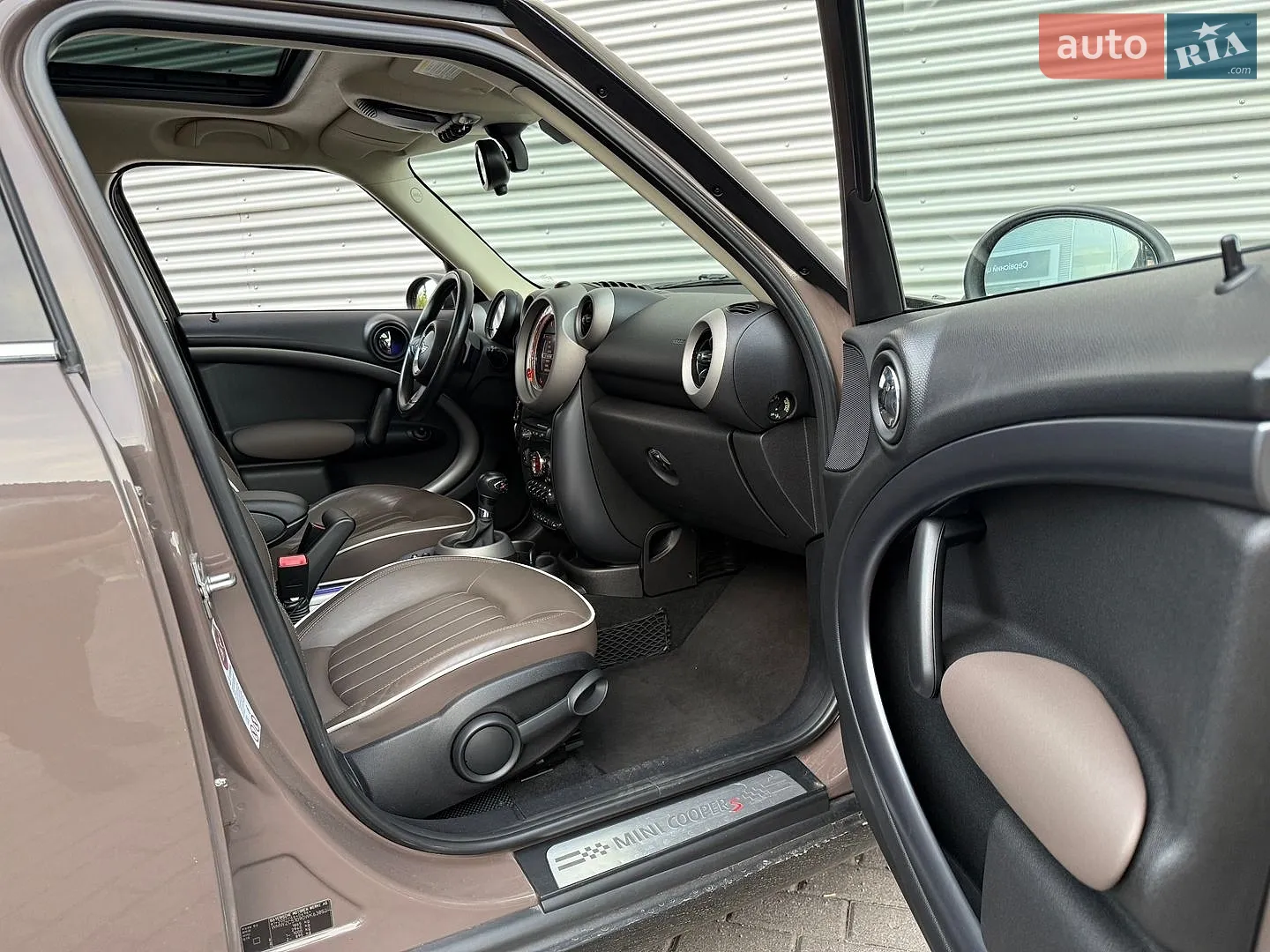 2010 MINI Cooper - мініатюра 51