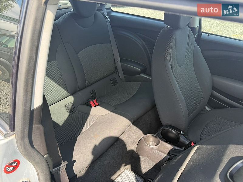 Хэтчбек MINI Cooper 2008 в Хмельницком