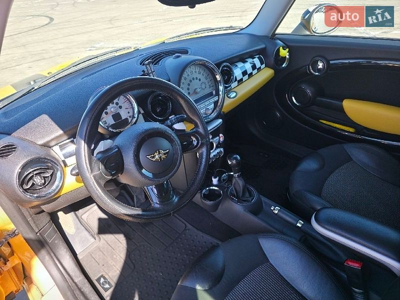 Хетчбек MINI Cooper 2007 в Одесі