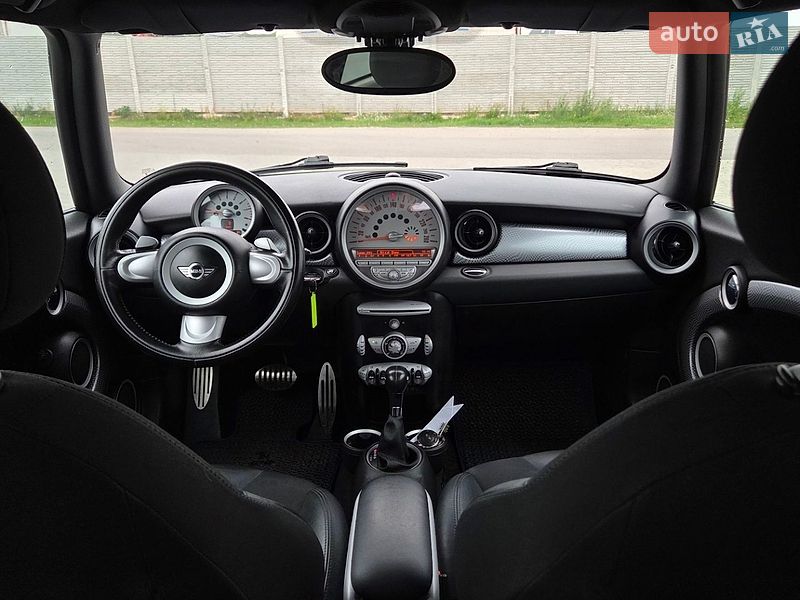 Хэтчбек MINI Cooper 2010 в Костополе фото 15 Хэтчбек MINI Cooper 2010 в Костополе