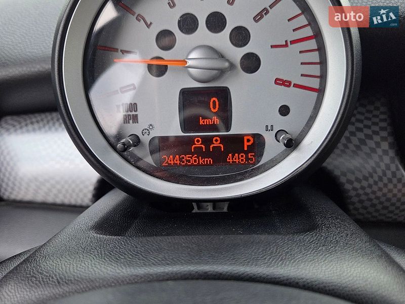 Хэтчбек MINI Cooper 2010 в Костополе фото 4 Хэтчбек MINI Cooper 2010 в Костополе