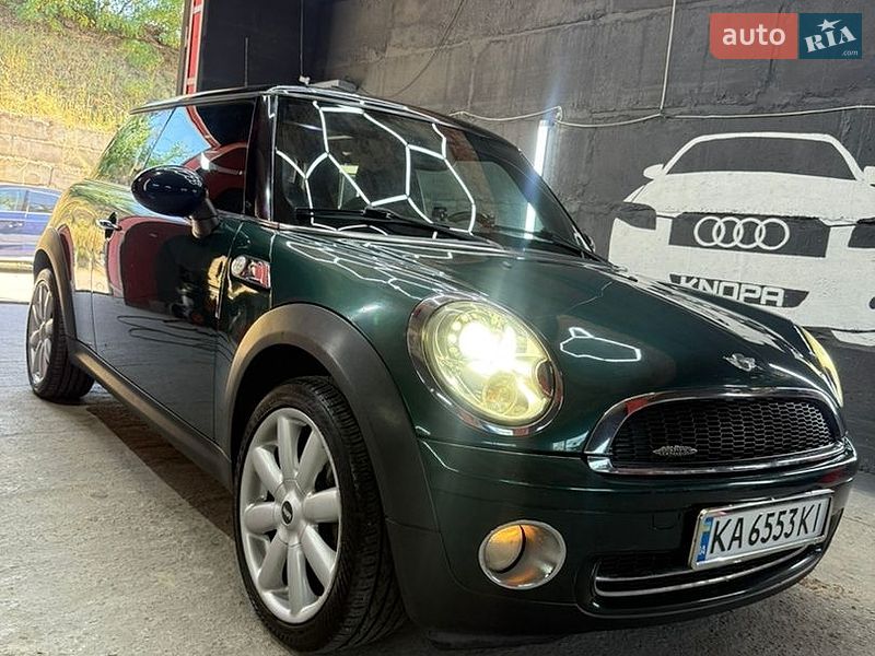 Хэтчбек MINI Cooper 2007 в Киеве