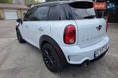 Хетчбек MINI Cooper 2016 в Дніпрі