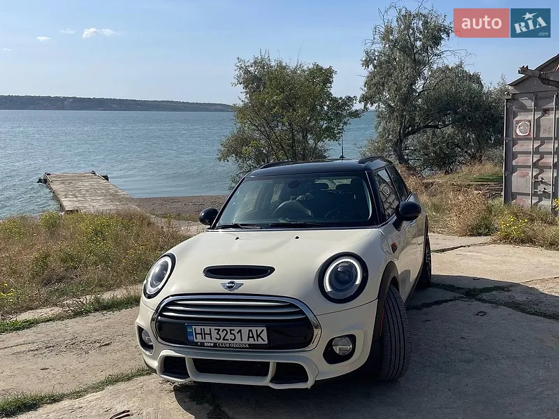 MINI Cooper