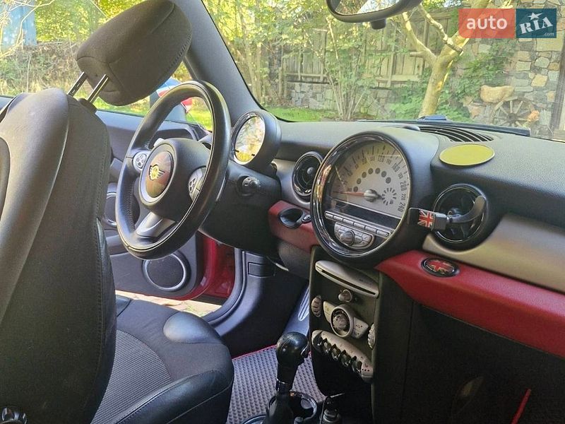 Хетчбек MINI Cooper 2007 в Києві