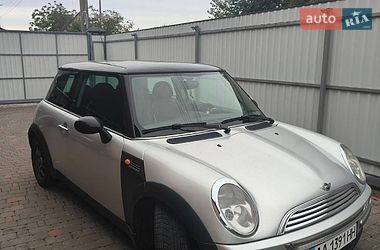 Хэтчбек MINI Cooper 2003 в Киеве