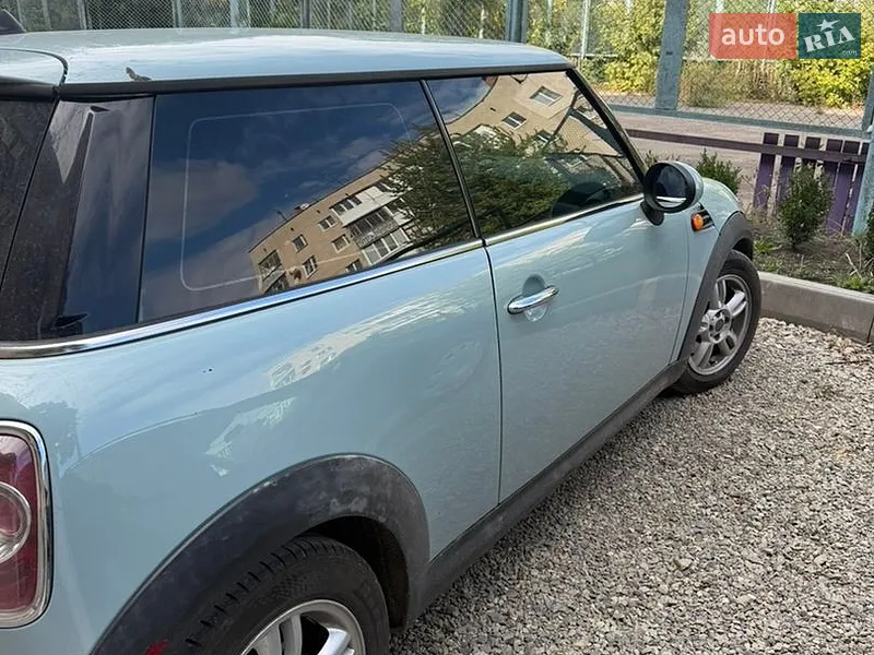 MINI Cooper 2013