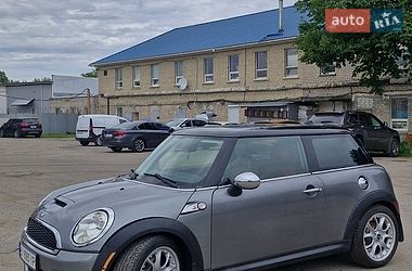 Хэтчбек MINI Cooper 2009 в Кременчуге Хэтчбек MINI Cooper 2009 в Кременчуге
