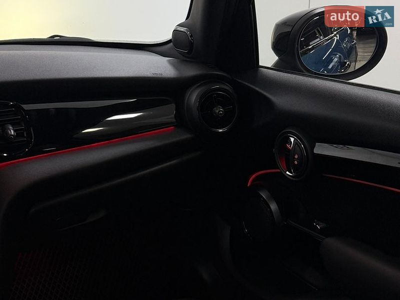 Хетчбек MINI Cooper 2023 в Одесі