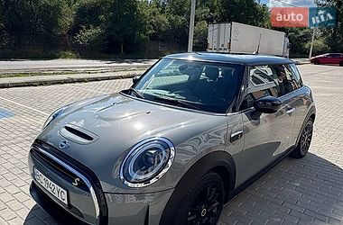 Хэтчбек MINI Cooper 2022 в Львове