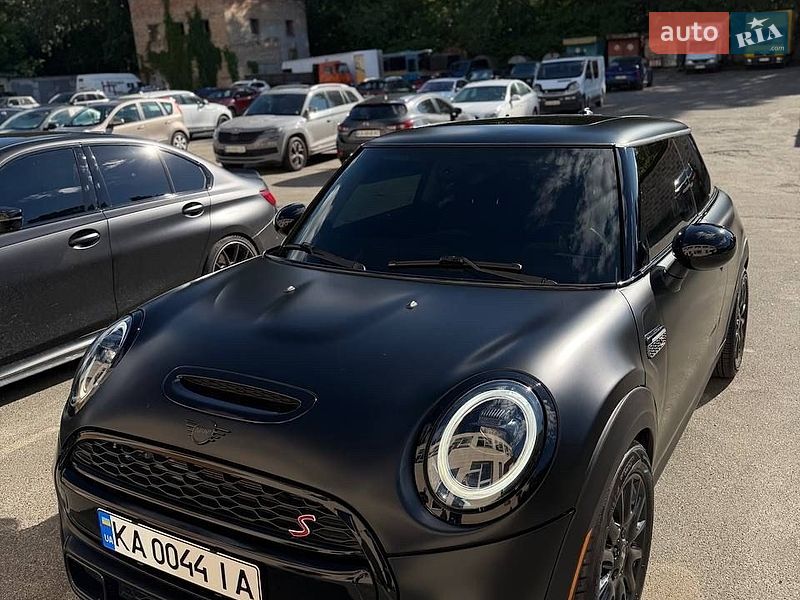 Хэтчбек MINI Cooper 2015 в Киеве