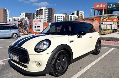 Хэтчбек MINI Cooper 2015 в Киеве