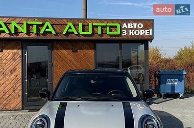 Хетчбек MINI Cooper 2020 в Ужгороді