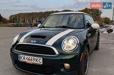 Хэтчбек MINI Cooper 2010 в Фастове