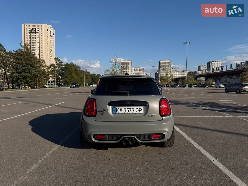 Хэтчбек MINI Cooper 2014 в Киеве
