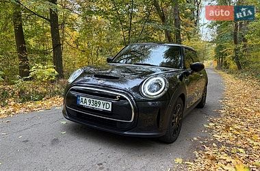 Хетчбек MINI Cooper 2023 в Києві фото 5 Хетчбек MINI Cooper 2023 в Києві