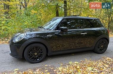 Хетчбек MINI Cooper 2023 в Києві фото 6 Хетчбек MINI Cooper 2023 в Києві