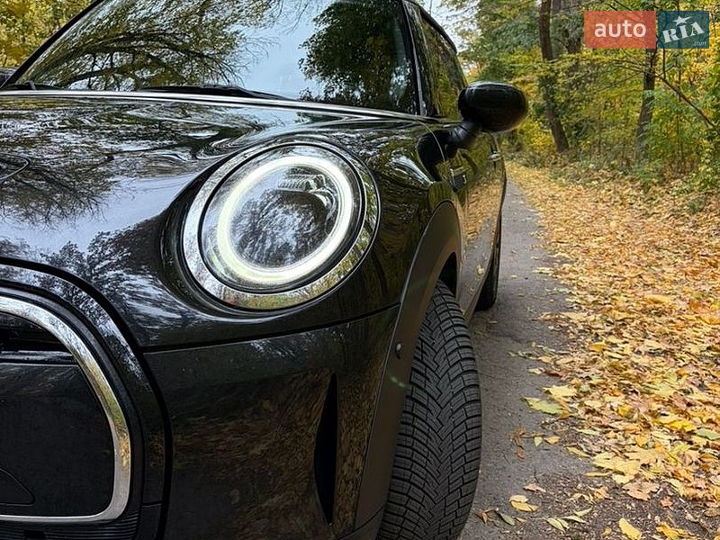 Хетчбек MINI Cooper 2023 в Києві фото 19 Хетчбек MINI Cooper 2023 в Києві