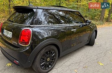 Хетчбек MINI Cooper 2023 в Києві фото 20 Хетчбек MINI Cooper 2023 в Києві