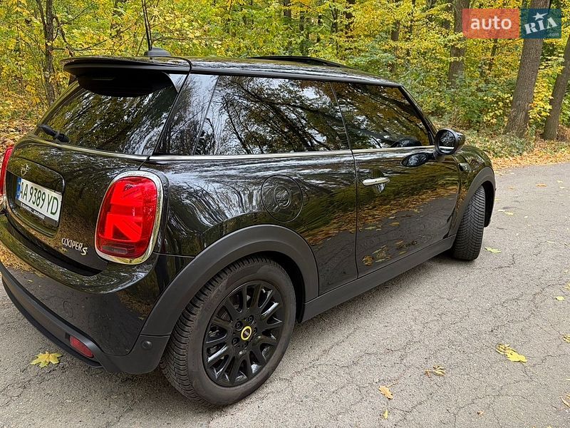 Хетчбек MINI Cooper 2023 в Києві фото 20 Хетчбек MINI Cooper 2023 в Києві