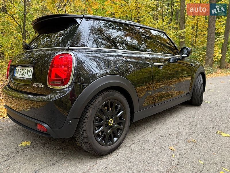 Хетчбек MINI Cooper 2023 в Києві фото 21 Хетчбек MINI Cooper 2023 в Києві