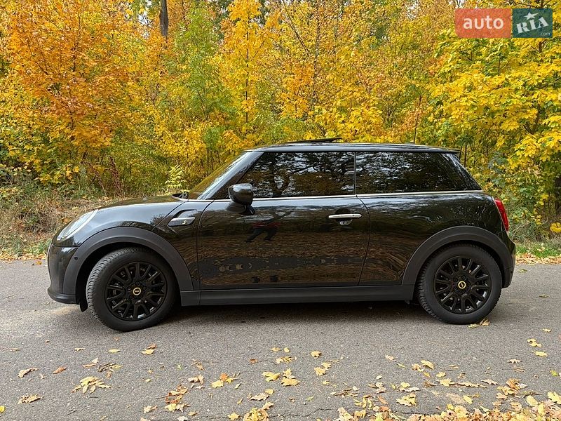 Хетчбек MINI Cooper 2023 в Києві фото 23 Хетчбек MINI Cooper 2023 в Києві