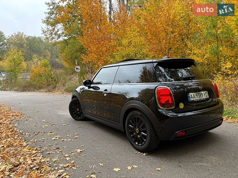 Хетчбек MINI Cooper 2023 в Києві фото 24 Хетчбек MINI Cooper 2023 в Києві