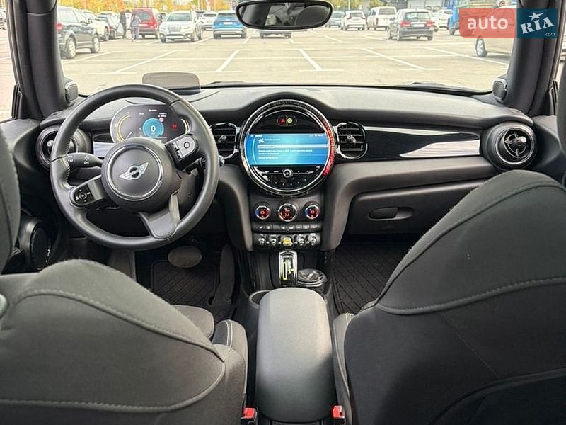 Хетчбек MINI Cooper 2023 в Києві фото 31 Хетчбек MINI Cooper 2023 в Києві