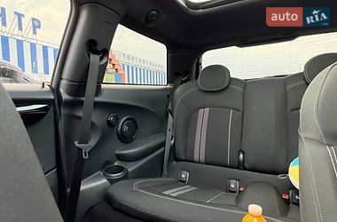 Хетчбек MINI Cooper 2023 в Києві фото 35 Хетчбек MINI Cooper 2023 в Києві