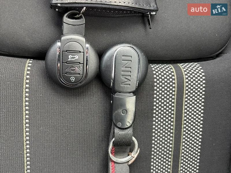 Хетчбек MINI Cooper 2023 в Києві фото 36 Хетчбек MINI Cooper 2023 в Києві