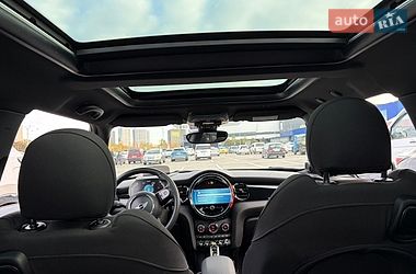Хетчбек MINI Cooper 2023 в Києві фото 41 Хетчбек MINI Cooper 2023 в Києві