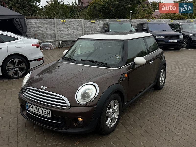 Хетчбек MINI Cooper 2011 в Житомирі