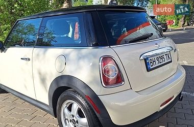 Хэтчбек MINI Cooper 2011 в Одессе