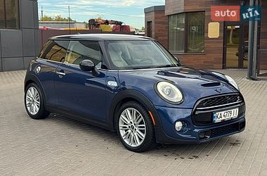 mini cooper 2014 в Ровно от профессионального продавца Назар Олегович Яцик