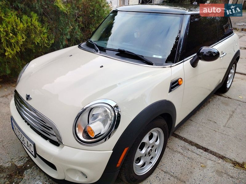 Хетчбек MINI Cooper 2012 в Одесі фото 3 Хетчбек MINI Cooper 2012 в Одесі