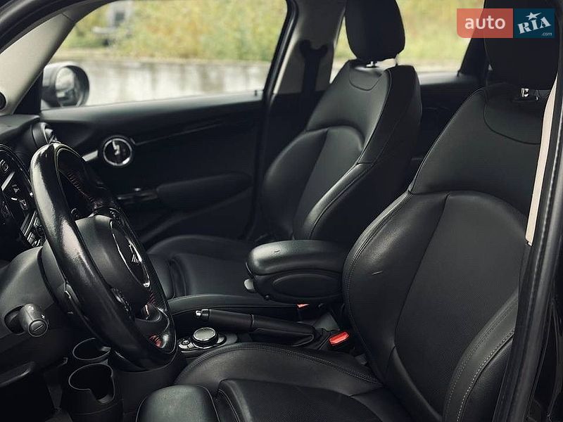 Хетчбек MINI Cooper 2018 в Львові