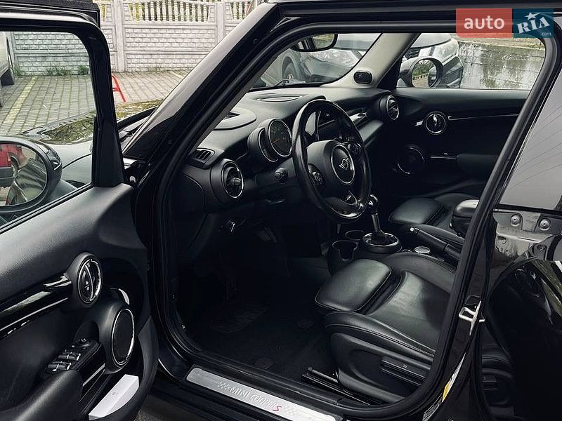 Хетчбек MINI Cooper 2018 в Львові
