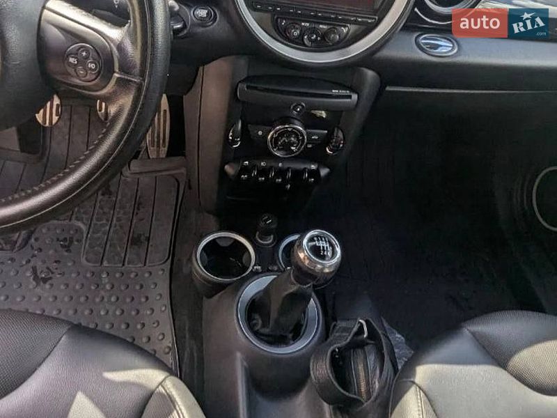 Хетчбек MINI Cooper 2011 в Києві