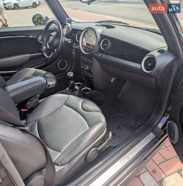 Хэтчбек MINI Cooper 2011 в Киеве фото 8 Хэтчбек MINI Cooper 2011 в Киеве