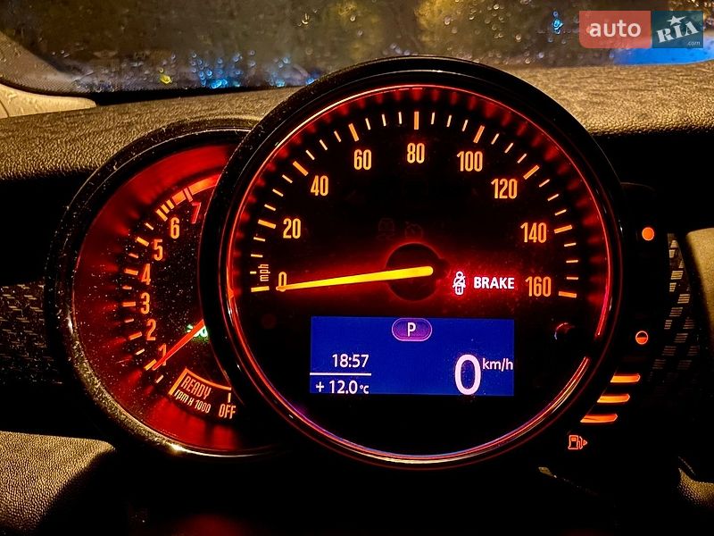 Хетчбек MINI Cooper 2014 в Києві