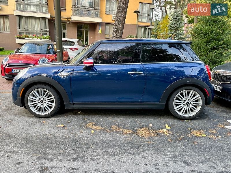 Хетчбек MINI Cooper 2014 в Києві
