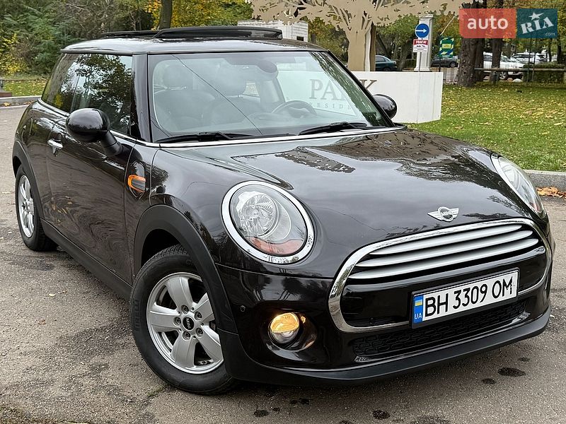 Хэтчбек MINI Cooper 2015 в Одессе фото Хэтчбек MINI Cooper 2015 в Одессе