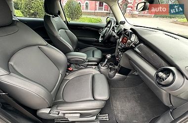 Хетчбек MINI Cooper 2018 в Дніпрі